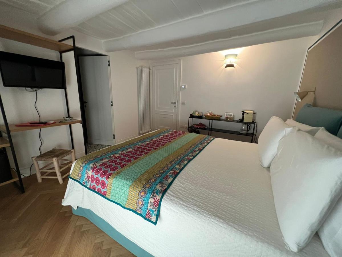 Ferrandina1 Guest House Napels Buitenkant foto